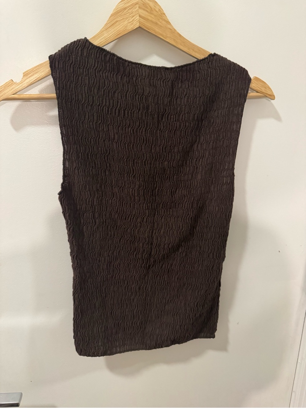 dissh Melissa chocolate sleeveless knit top - size s - Picture 5 of 5